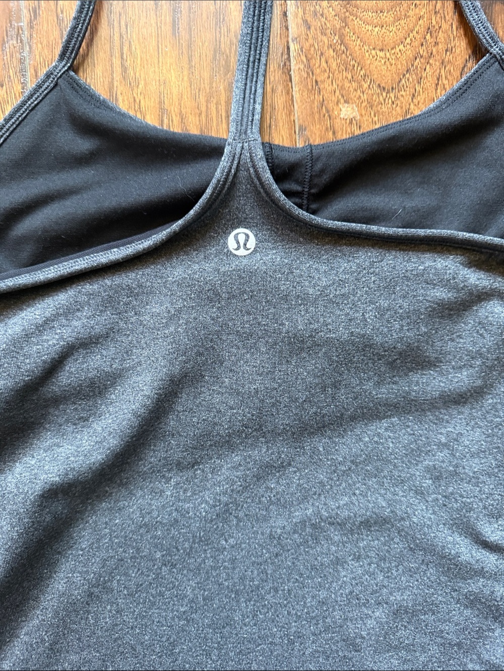 Lululemon Power Pose Tank Top, Heathered Black, size 6 - Picture 8 of 10